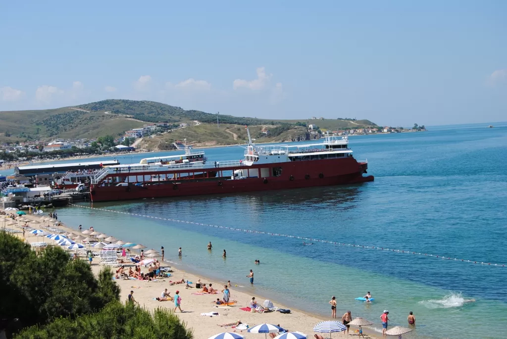 Yavuz Naz Gemisi Tekirdağ Avşa Adası Feribot Seferleri Yaz 2026