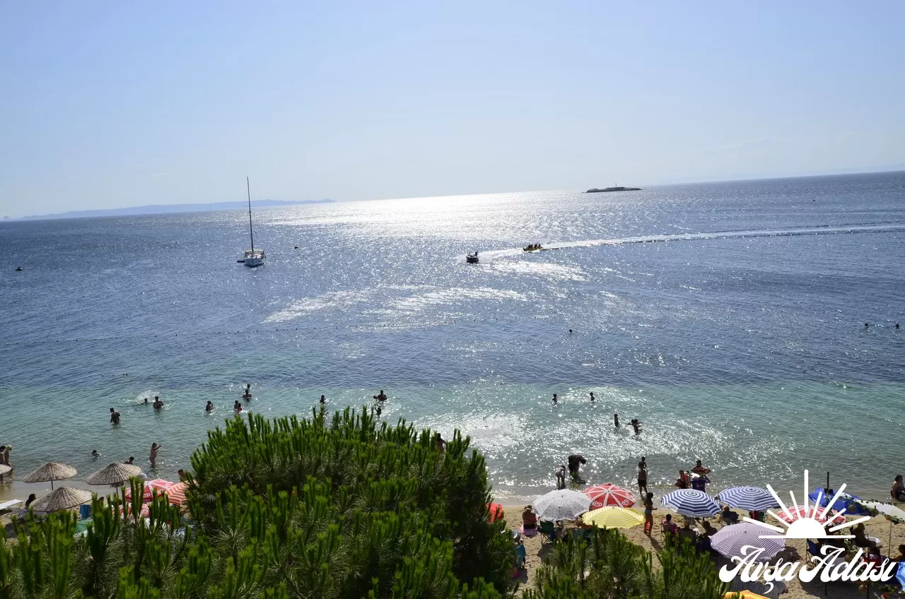 AVŞA ADASI DENİZE SIFIR APARTLAR